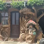 Villa хаджи марковата - град