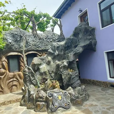 хаджи марковата - град 드랴노보