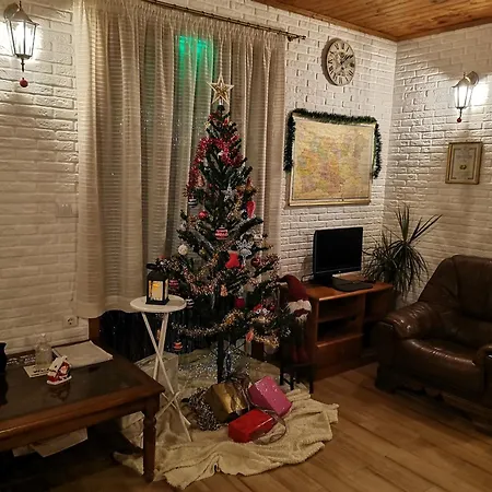 빌라 хаджи марковата - град 드랴노보