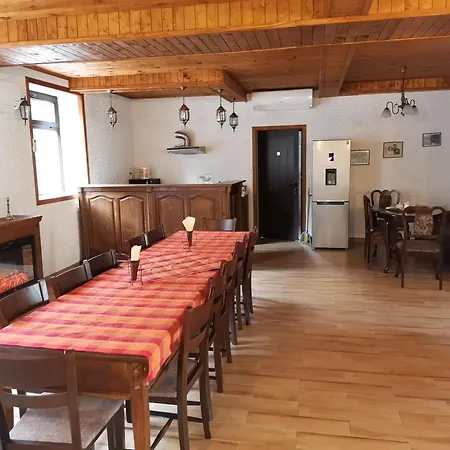 빌라 хаджи марковата - град 드랴노보