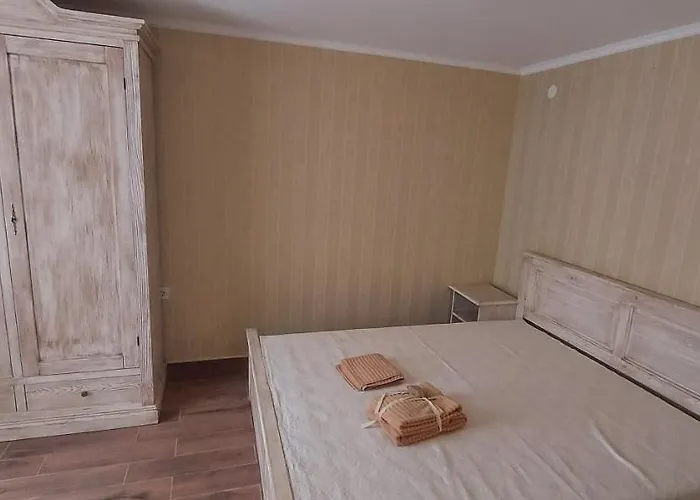 Villa хаджи марковата - град *